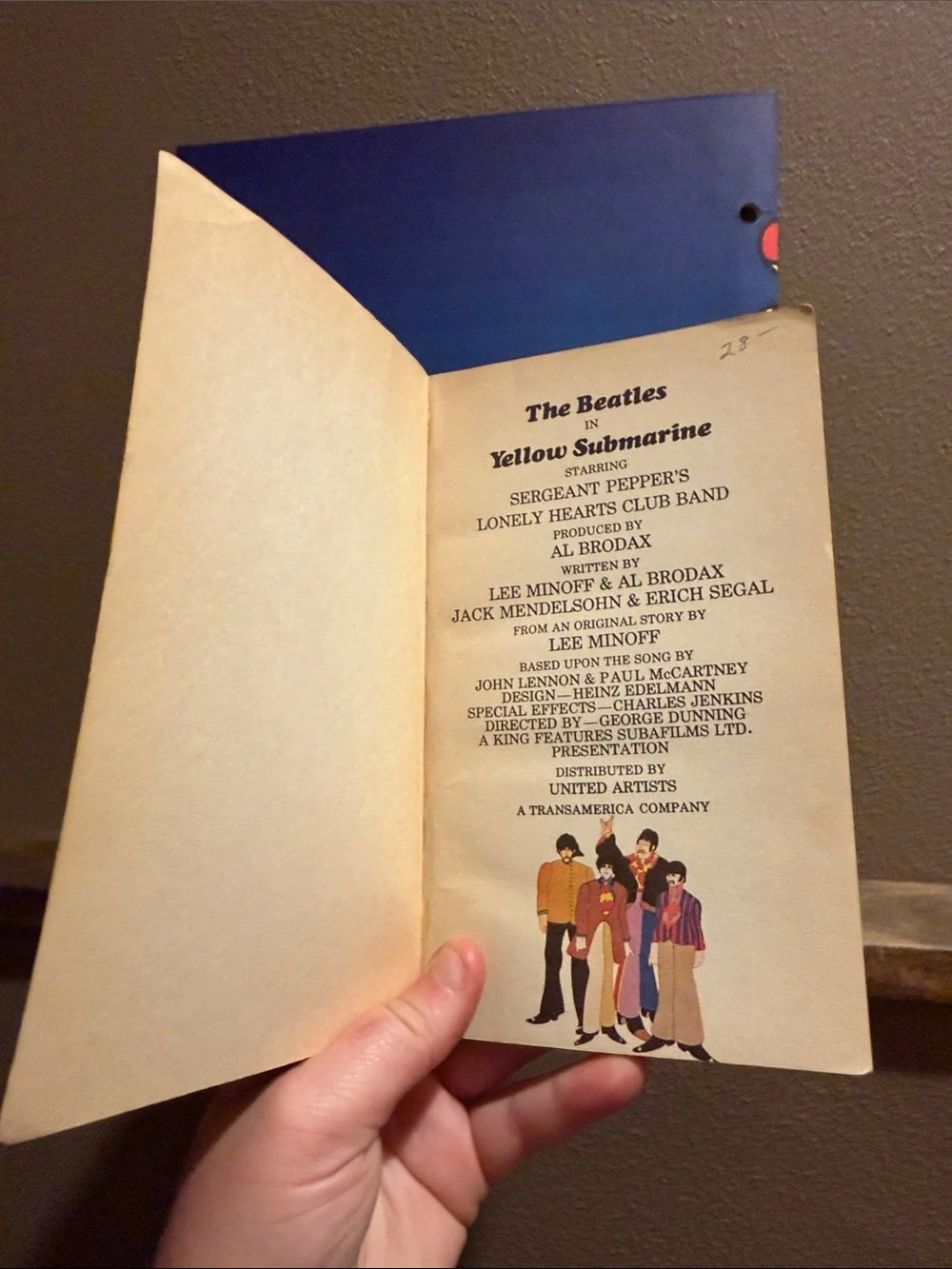 Vtg The Beatles Yellow Submarine Folder & Yellow Submarine by Max Wilk 1968 Book